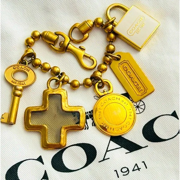 💰SOLD💰Vintage Coach 1941 Charm Bracelet - Picture 4 of 15